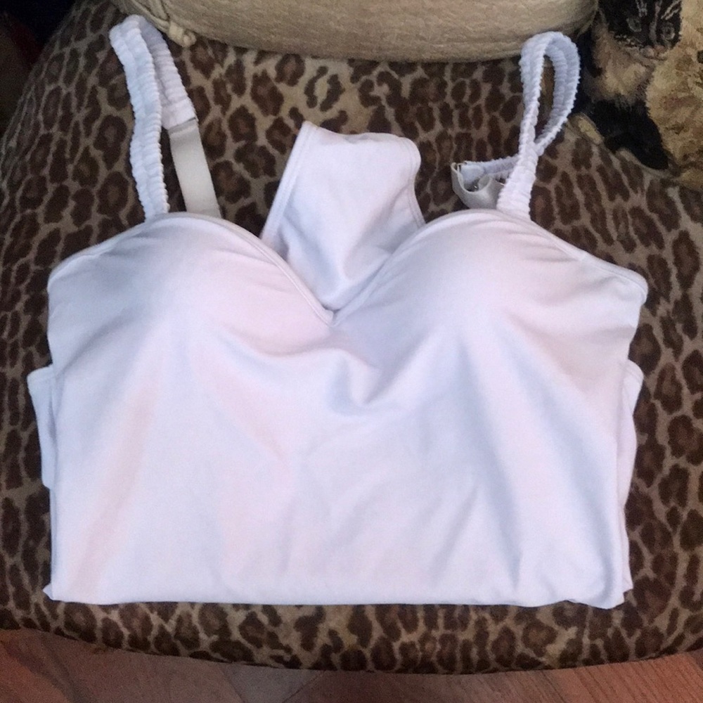 Swimsuits - Picture 5 of 5